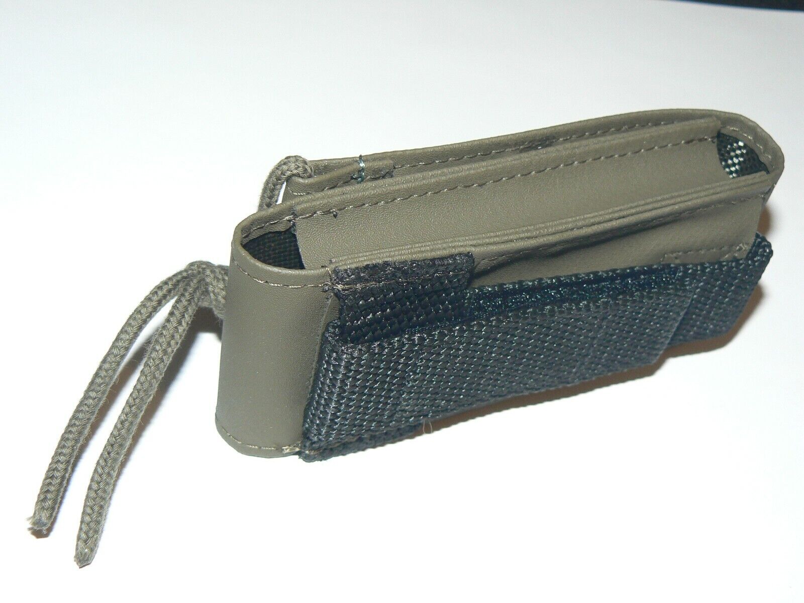 Husa Victorinox Nylon , verde  4.0838.4 