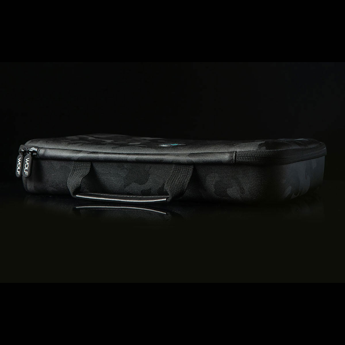 Husa Wolf Camo Pack 325 Case