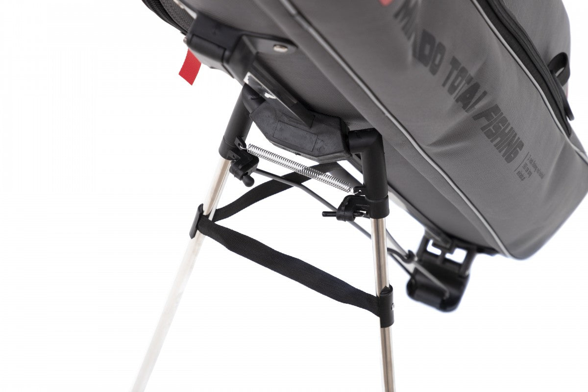 Husa lansete Mikado Stand Up Hard 3 compartimente 140cm