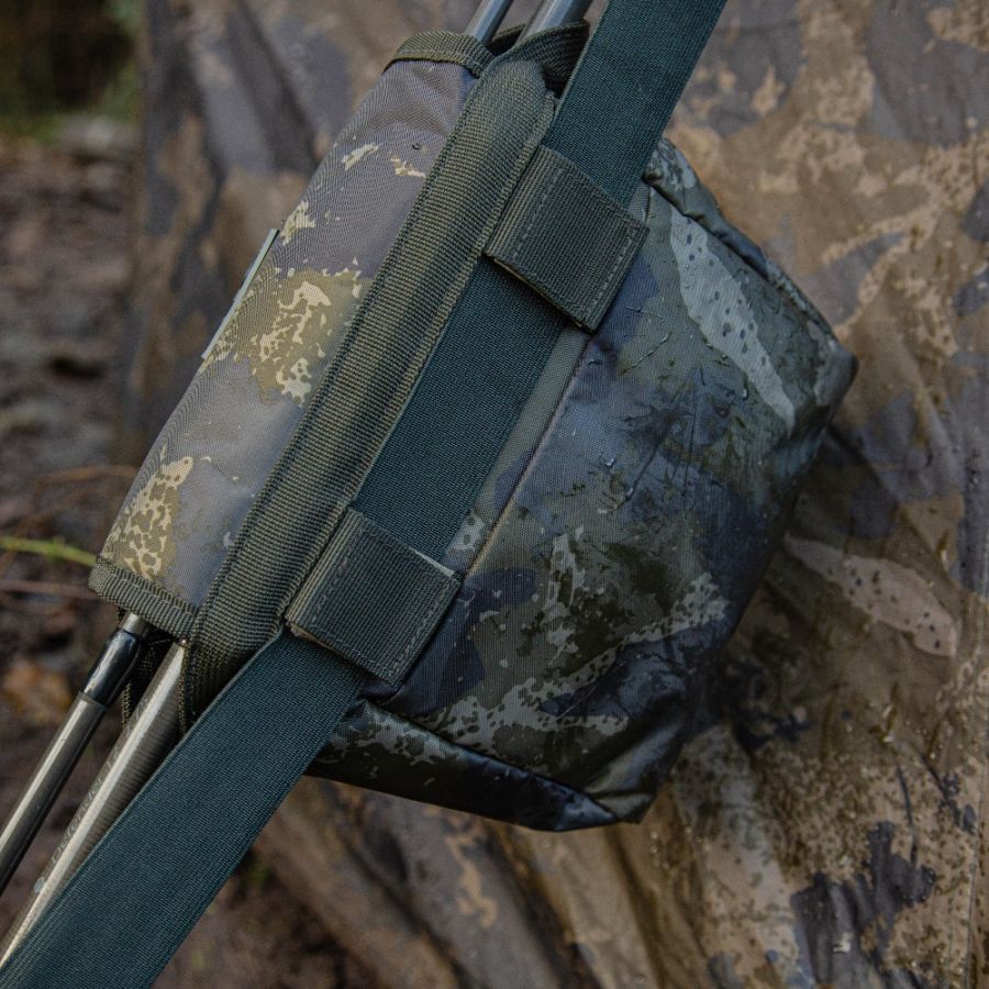 Husa mulineta Solar UnderCover Camo Padded Reel Pouch 