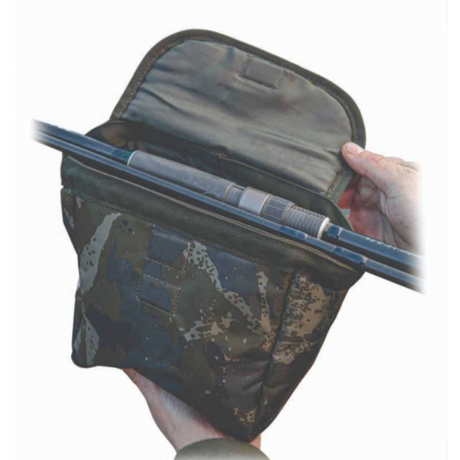 Husa mulineta Solar UnderCover Camo Padded Reel Pouch 