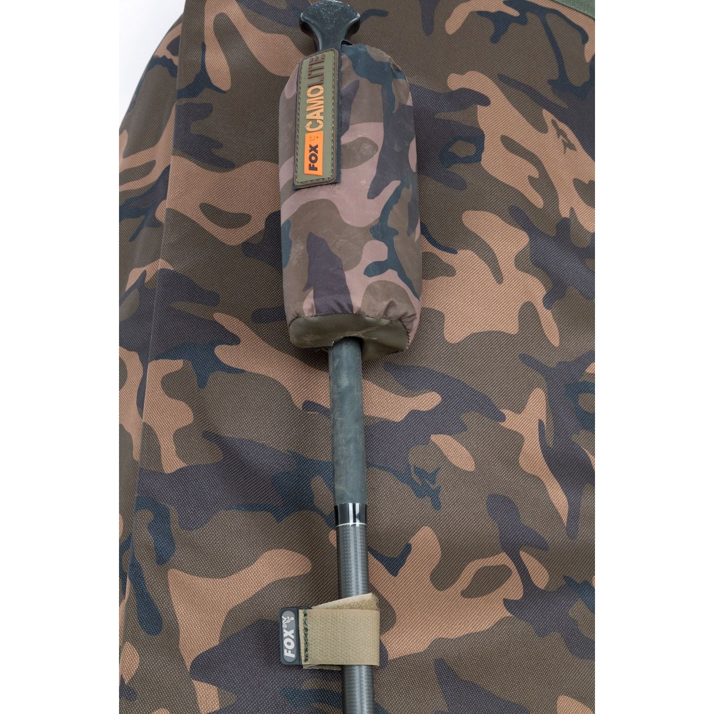 Husa pentru 2 Lansete cu Mulinete FOX Camolite 12ft 2+2 Rod Case, 25x21x197cm