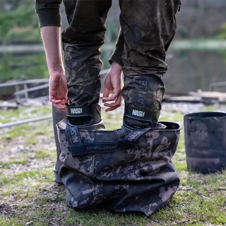 Incaltator Cizme Piept NASH Zero Tolerance Wader Horn, 2 buc/pac