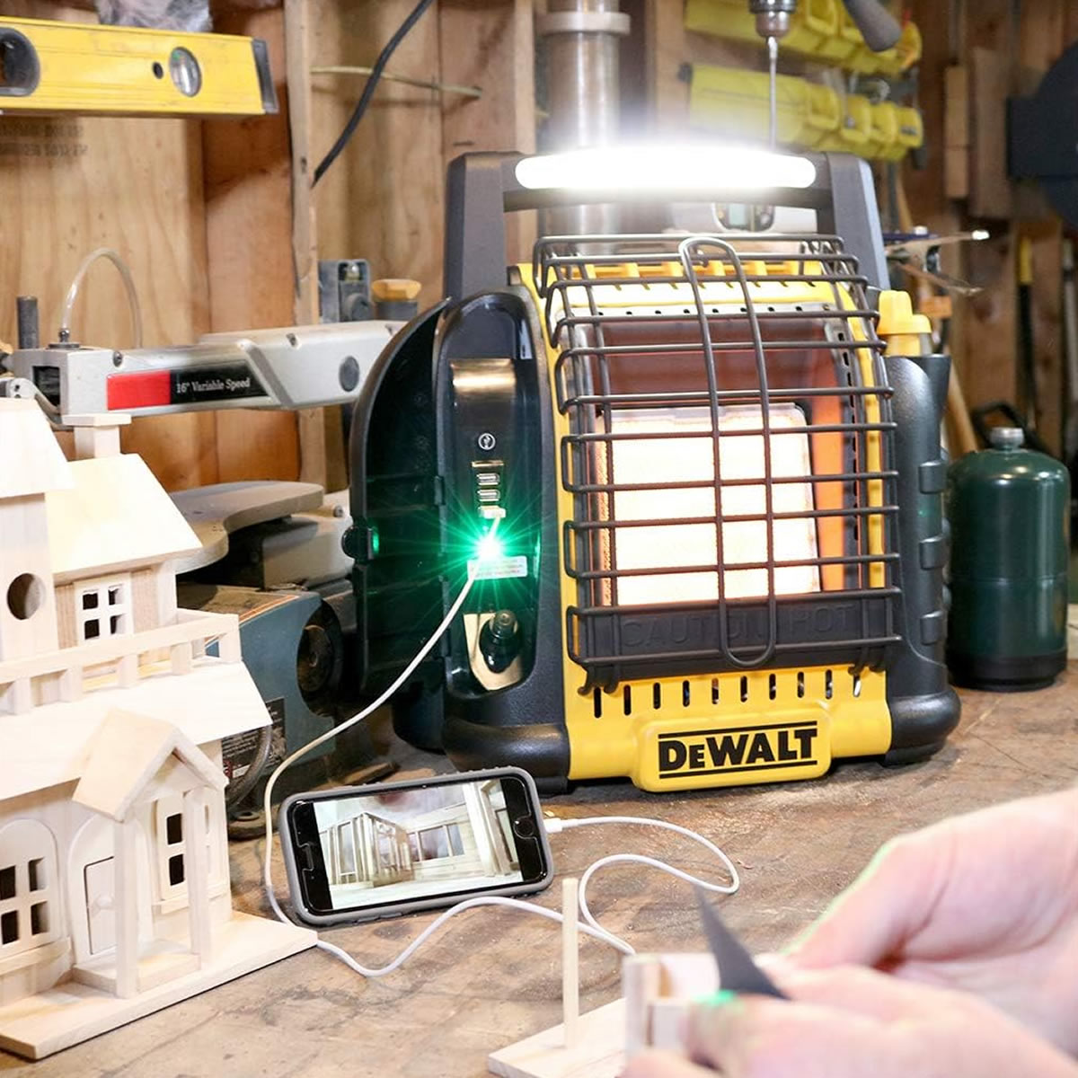 Incalzitor Portabil DeWALT Buddy cu Ventilator - F351000