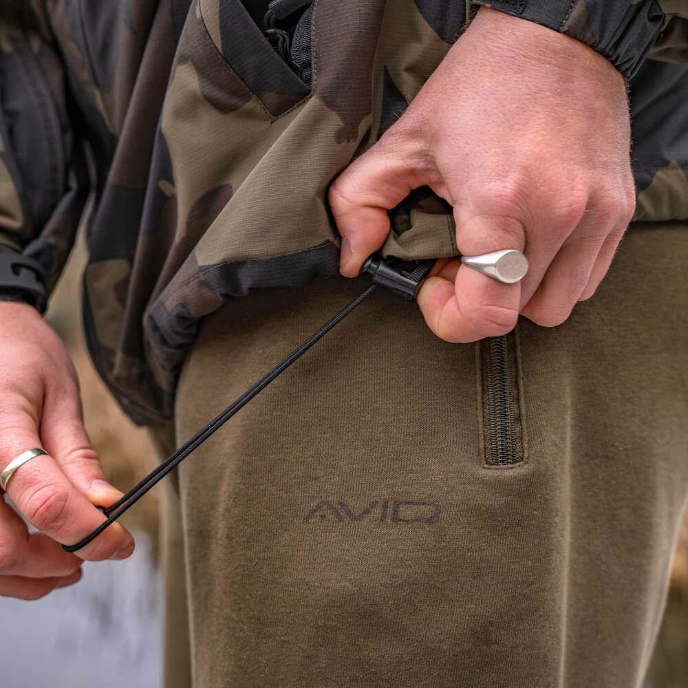 JACHETA AVID CARP RIPSTOP CAMO JACKET