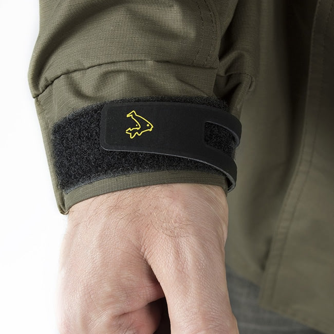 Jacheta Cu Gluga Avid Carp Blizzard Ripstop Jacket