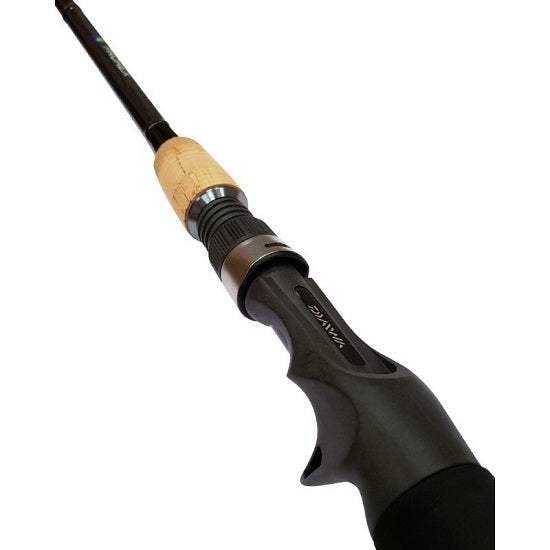 LANSETA DAIWA PROREX BAITCASTER  2.40M  40 120G  2SEGMENTE