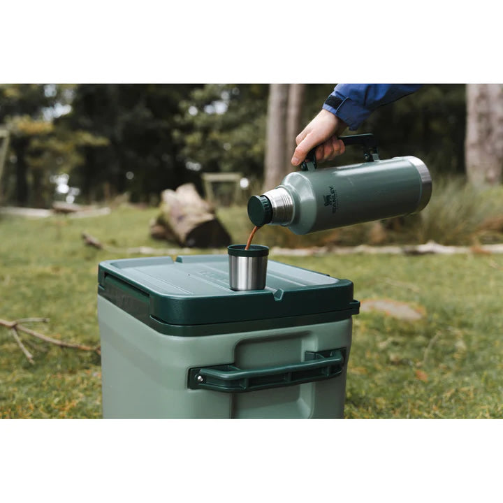 Lada Frigorifica STANLEY The Cold-For-Days Outdoor Cooler 28.3L / 30QT, Polar