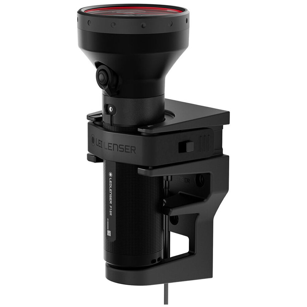 Lanterna LED LENSER P18R Black Box 6500lm/Li-Ion + Cablu USB+Incarcator