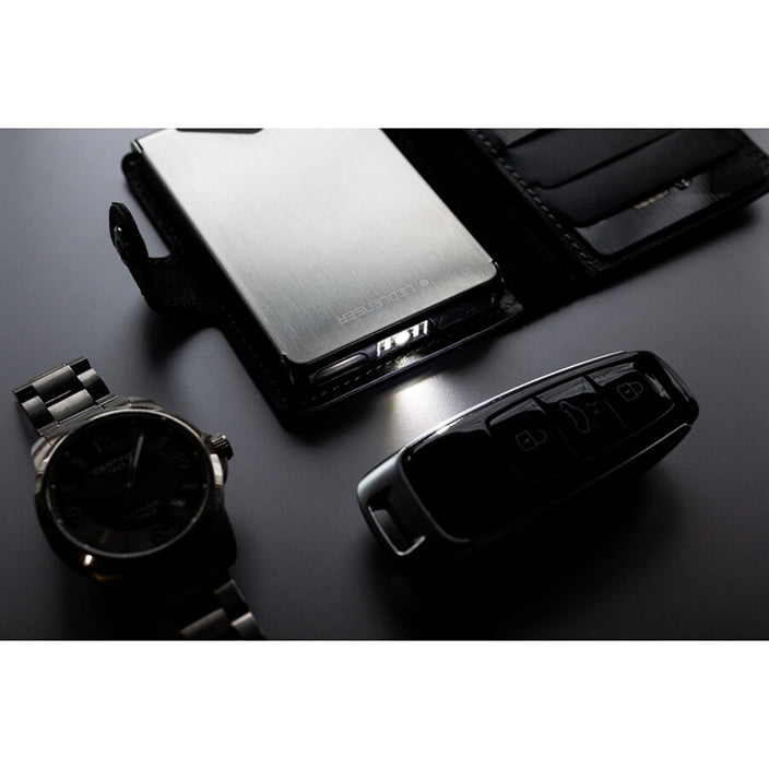 Lanterna Portofel LedLenser Black 150lm + Acumulator + USB