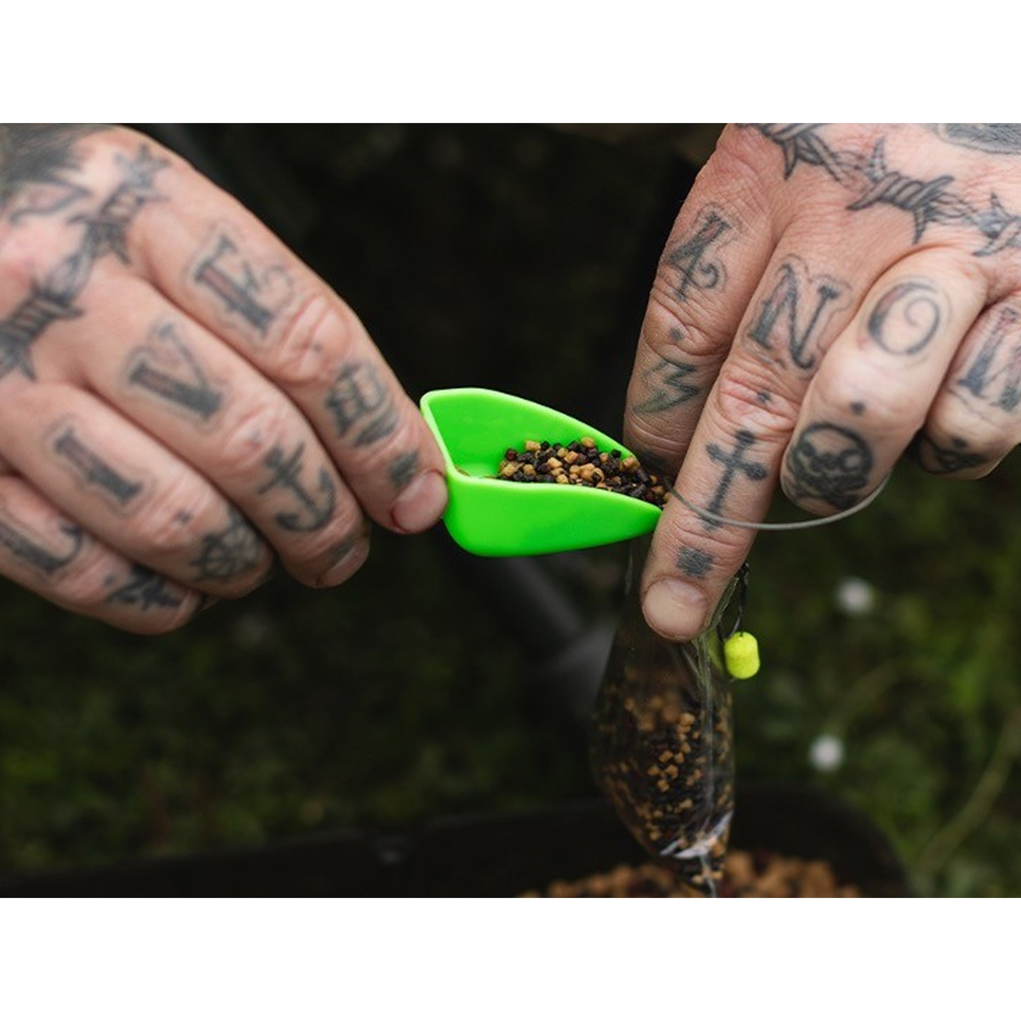Lingura incarcare pungi PVA KORDA Scoop