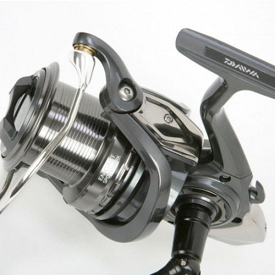 MULINETA DAIWA EMCAST A SPOD 5000