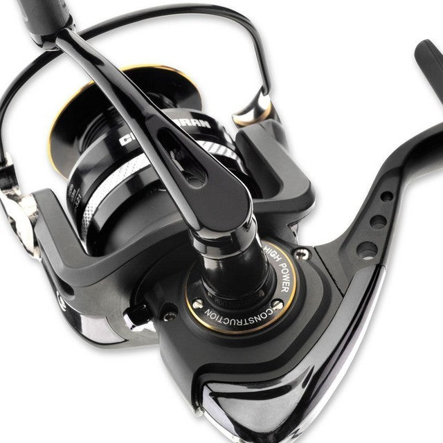 MULINETA SPINNING CORMORAN BLACK MASTER 2500FD 8PIF