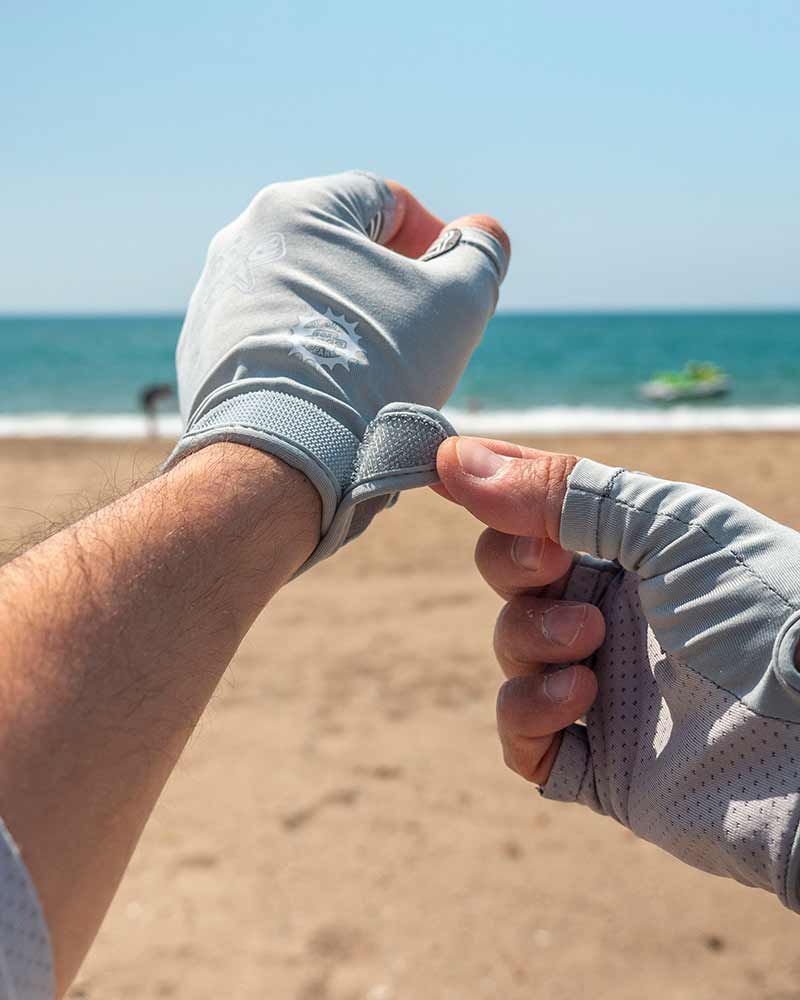Manusi FOX RAGE Lightweight UV Gloves