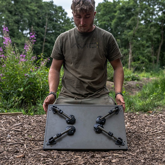 Masa Avid Carp Double Decker Bivvy Table 2021