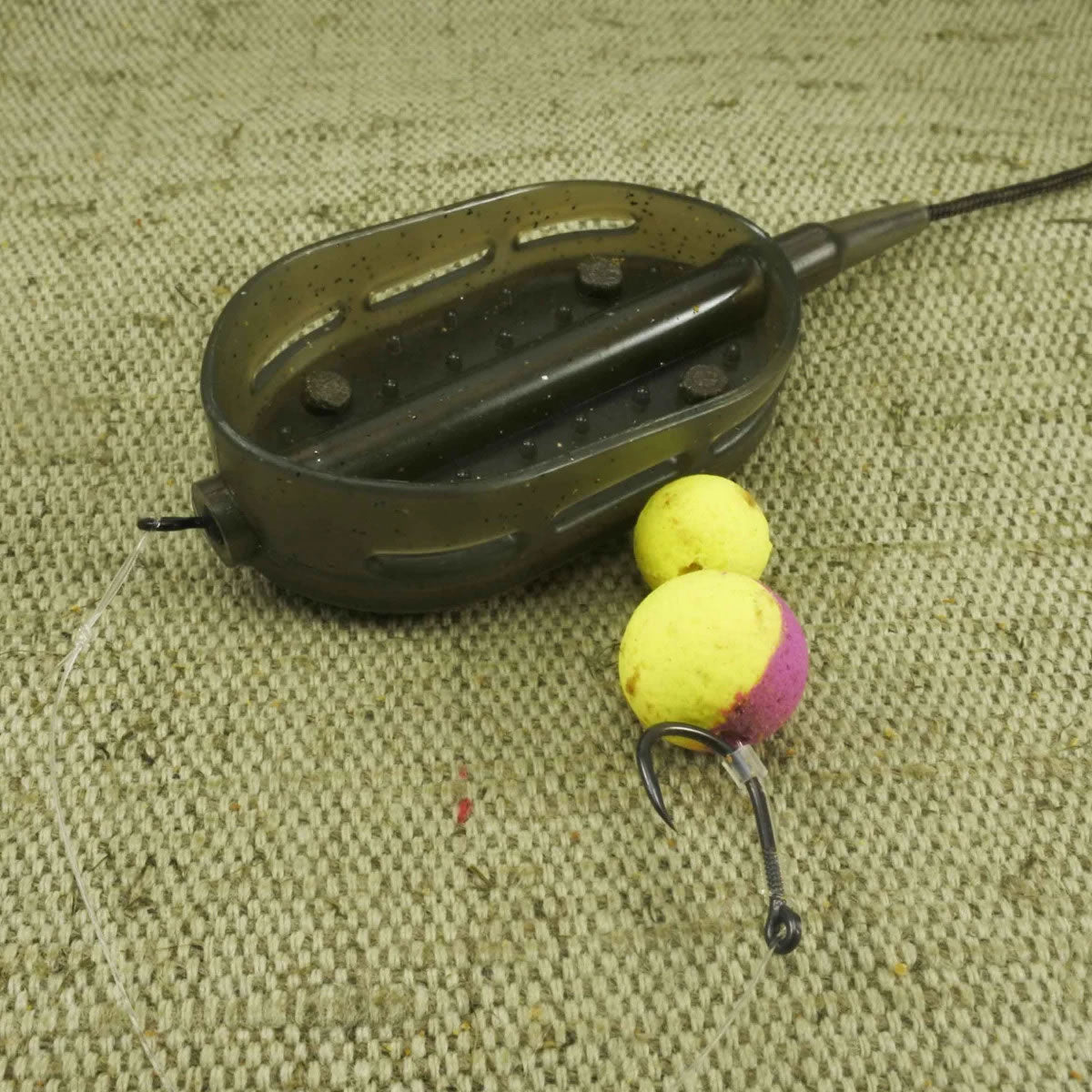 Momitor Orange  Method Boat 90g 