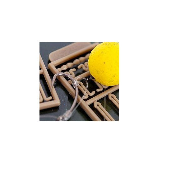 Montura Korda IQ D-Rig Kurv Shank Barbed + Free Extenda Stops, 1buc/blister Nr.4/15lbs