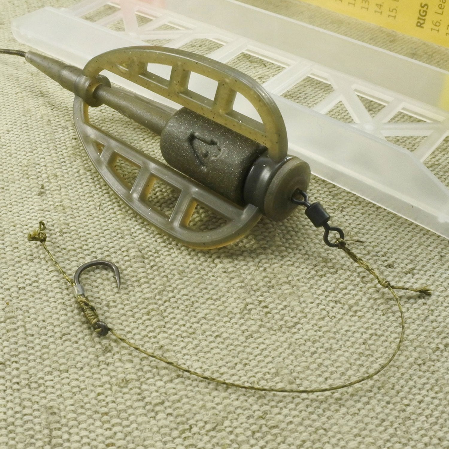 Montura Orange Carp Rig Triangular In-Line Nr.4