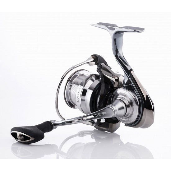 Mulineta Daiwa 18 Exist G LT 2500-XH
