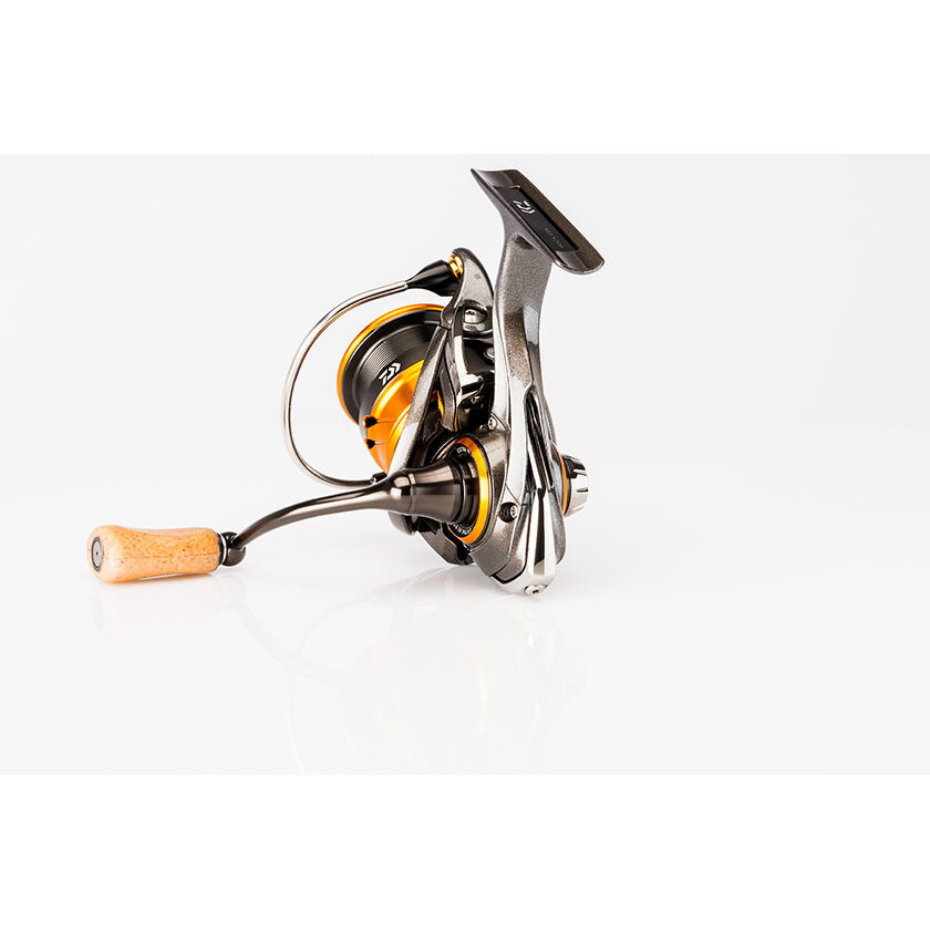 Mulineta Daiwa Silver Creek LT 2500S XH