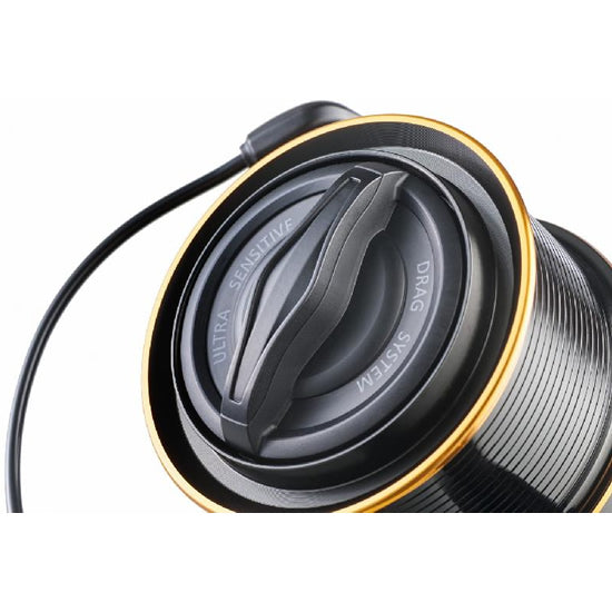 Mulineta MIVARDI Omicron FS 6000 cu Baitrunner, 4.5:1, 0.30mm/270m, 8+1rul