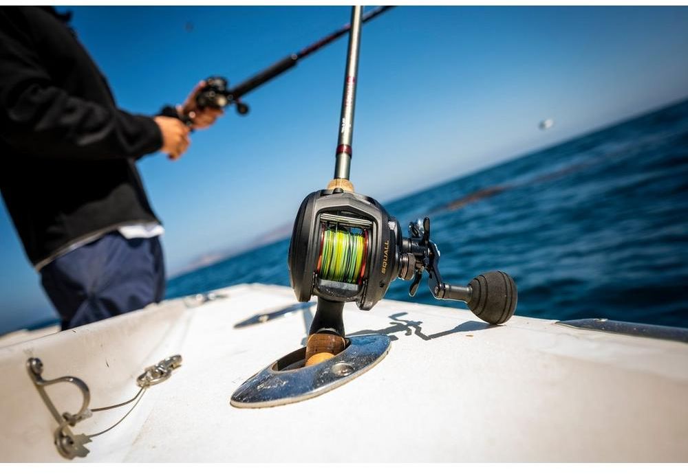 Mulineta Penn Squall Low Profile Reel Baitcast LH, 400LP