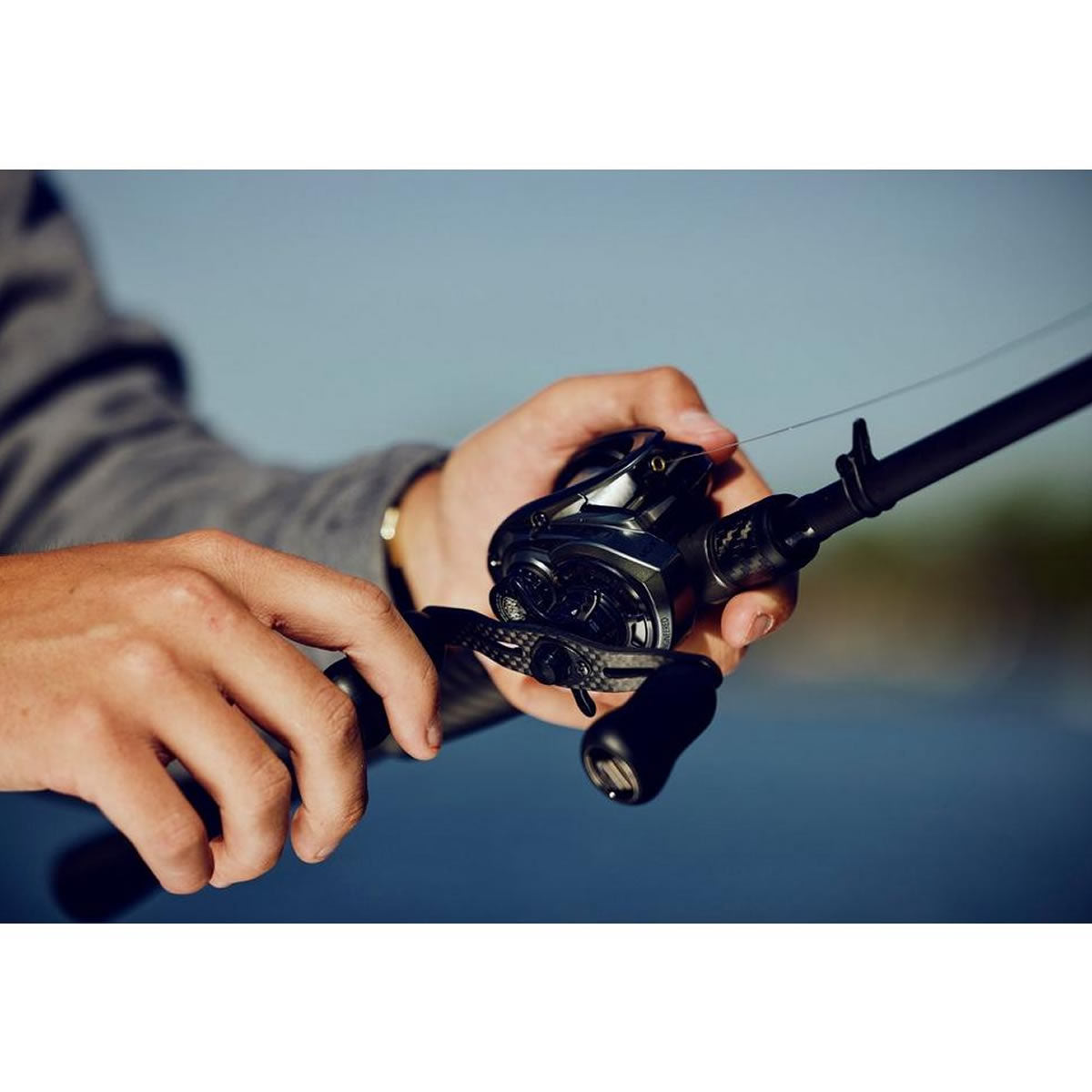 Multiplicator Abu Garcia Zenon MG-X Low Profile Reel, Left
