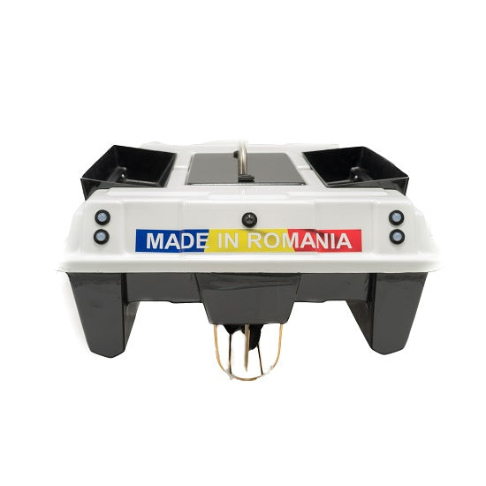 NAVOMODEL LOTUS TRIMARAN 2 CUVE