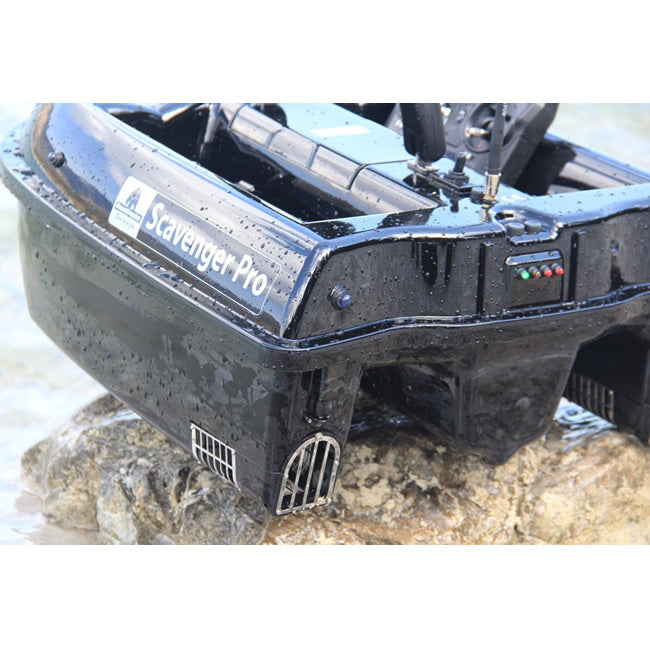 Navomodel Plantat BearCreeks Scavenger Pro Baitboat Plus GPS si Autopilot