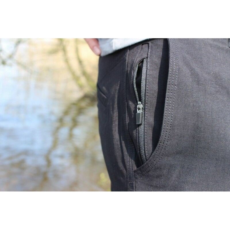 PANTALON GURU SHORTS NEGRU MARIME XL