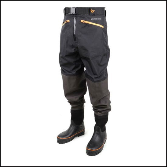 PANTALON WADERS CU CIZMA SAVAGE GEAR