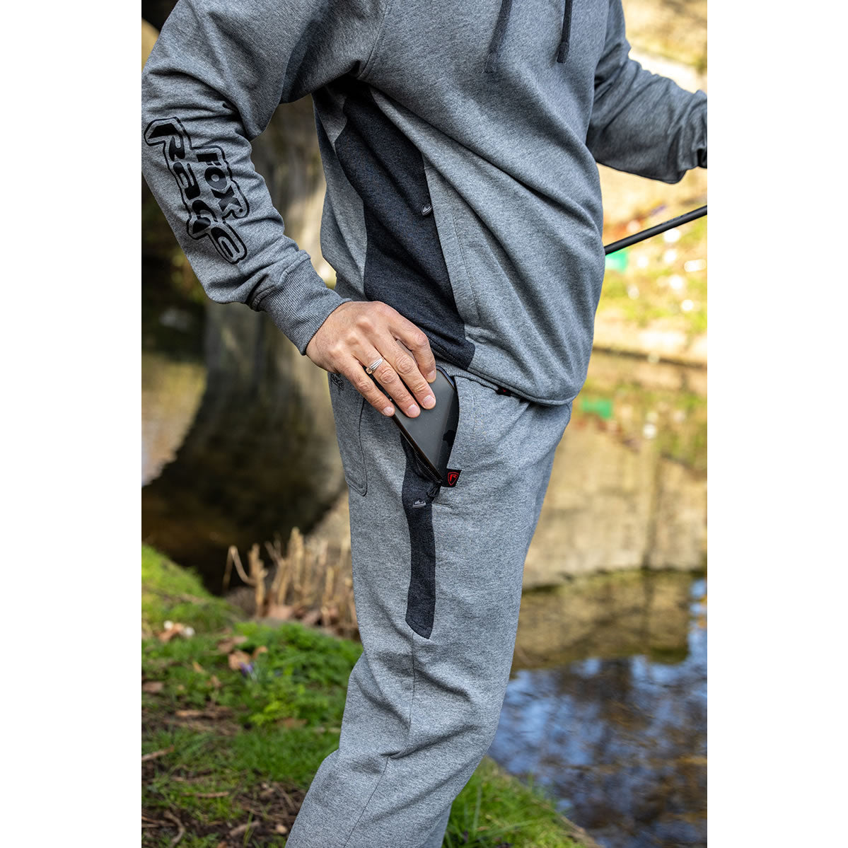 Pantaloni FOX RAGE Voyager Grey Joggers