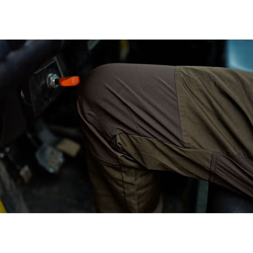 Pantaloni HARKILA Fjell Willow Green / Shadow Brown, Marime 56/32