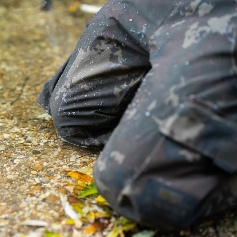 Pantaloni NASH ZT Helluva Waterproof Trousers Camo
