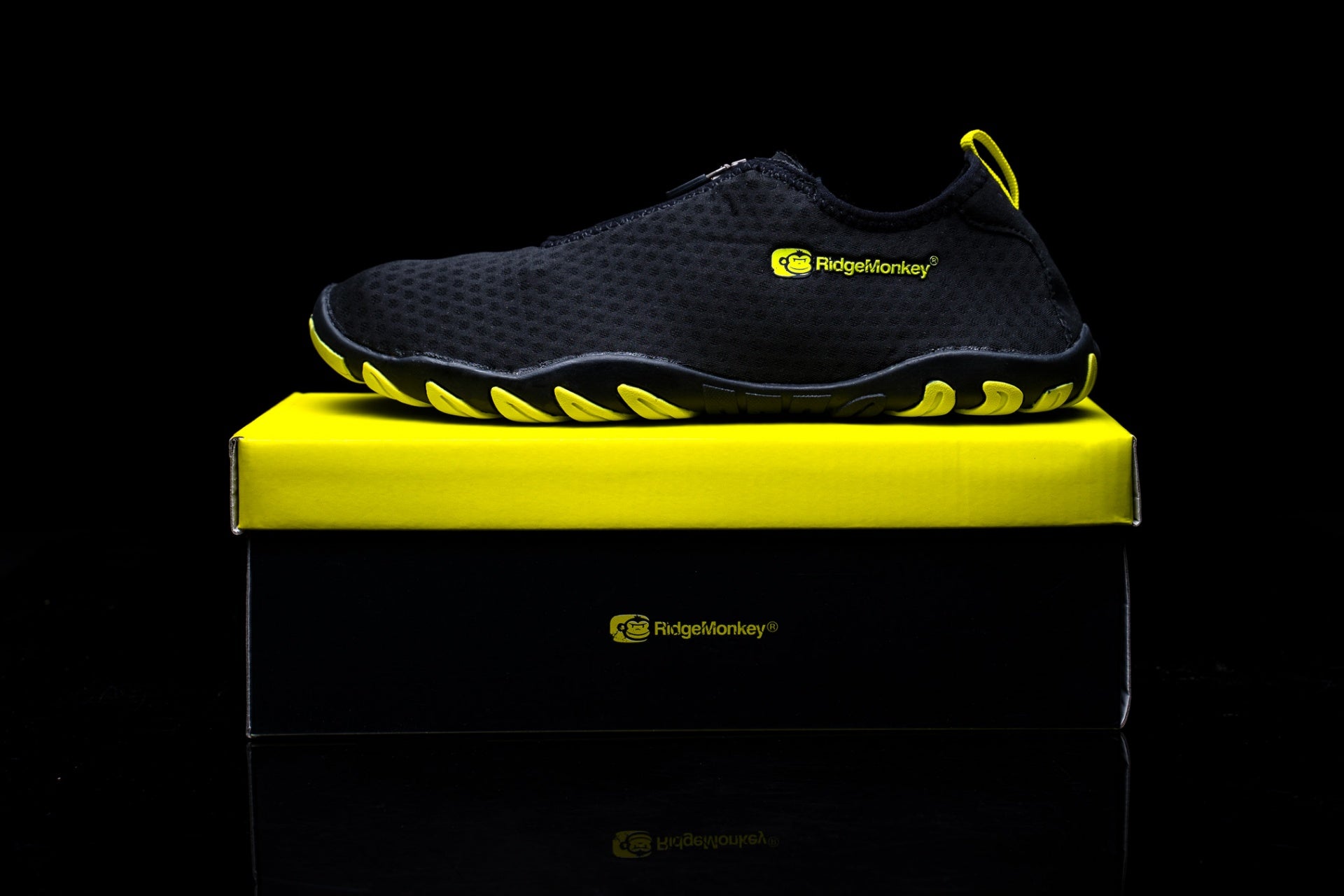 Pantofi RidgeMonkey Dropback Aqua Shoes Black Size UK10 Marime 44-46