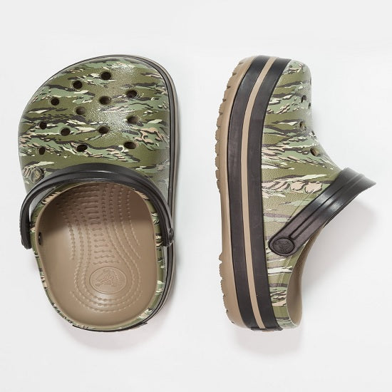 Papuci Crocs Crocband Graphic Clog Dark Camo Green marimea 45,46 M11