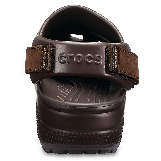 Papuci Crocs Yukon Vista Clog Espresso Marimea 42,43 M9