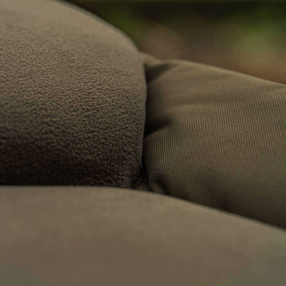 Pat Avid Carp Revolve X Bed 8 picioare 210x90x40cm