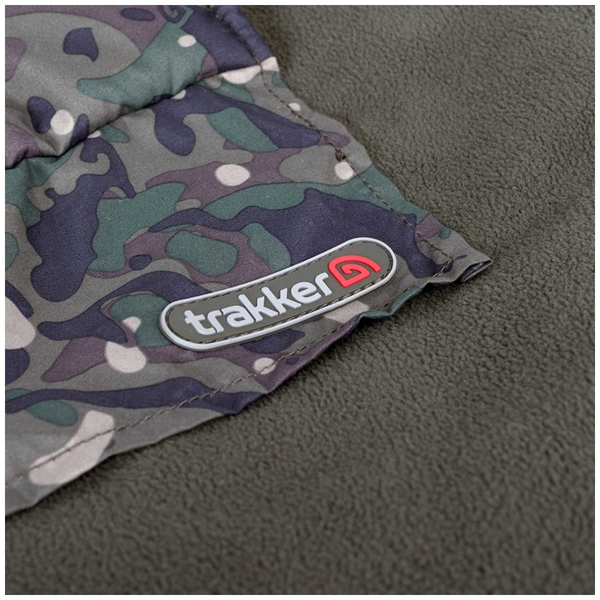 Patura TRAKKER RLX Bed Cover Wide Camo, 215x155cm