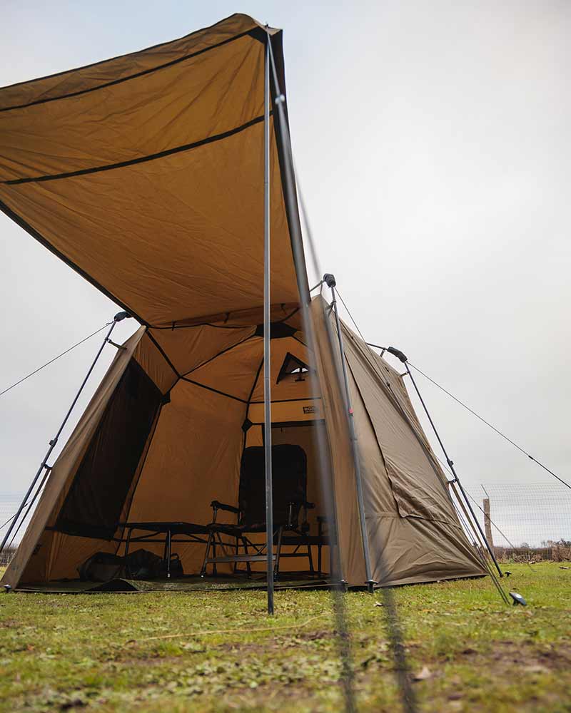 Pavilion Fox EOS Social Shelter, 340x290x205cm