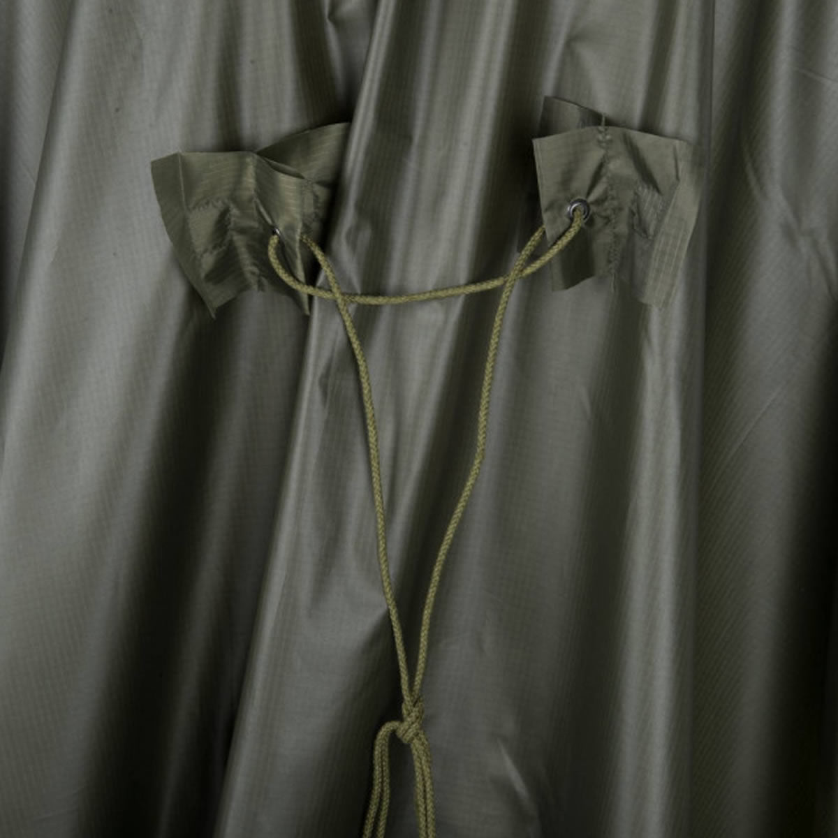 Pelerina cu Gluga Helikon Tex Poncho Woodland US, 210x145cm