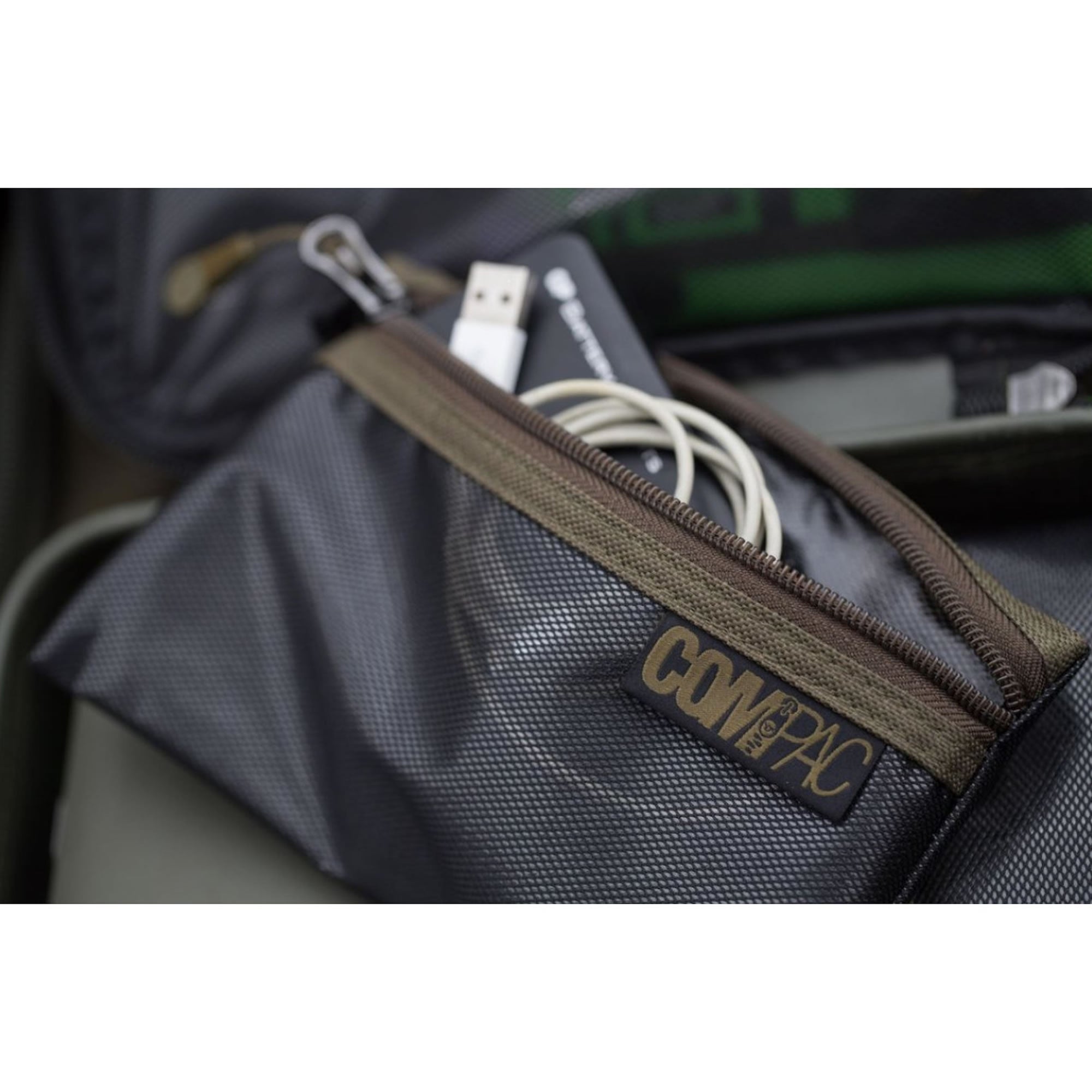 Portofel KORDA Compac Wallet, Large, 22.5cm x 13cm