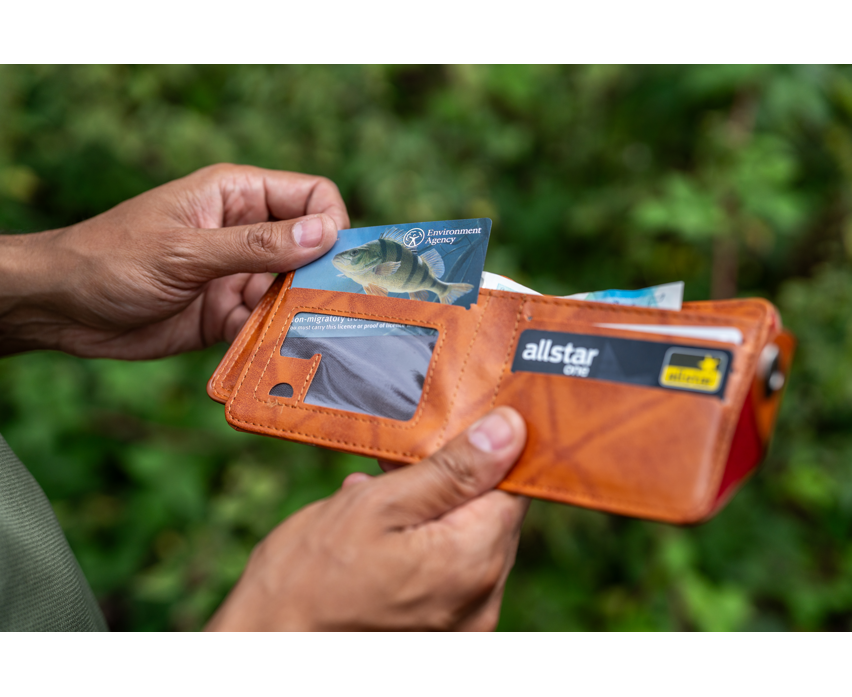 Portofel KORUM Classic Wallet Barbel, 12x9.5x1.5cm