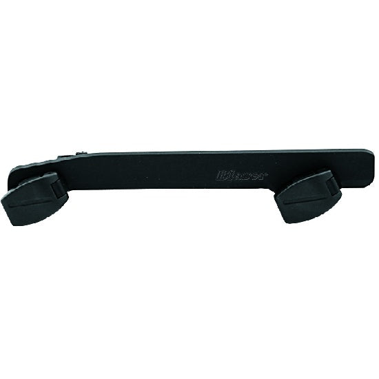 Prindere blaser lunetele Zeiss.