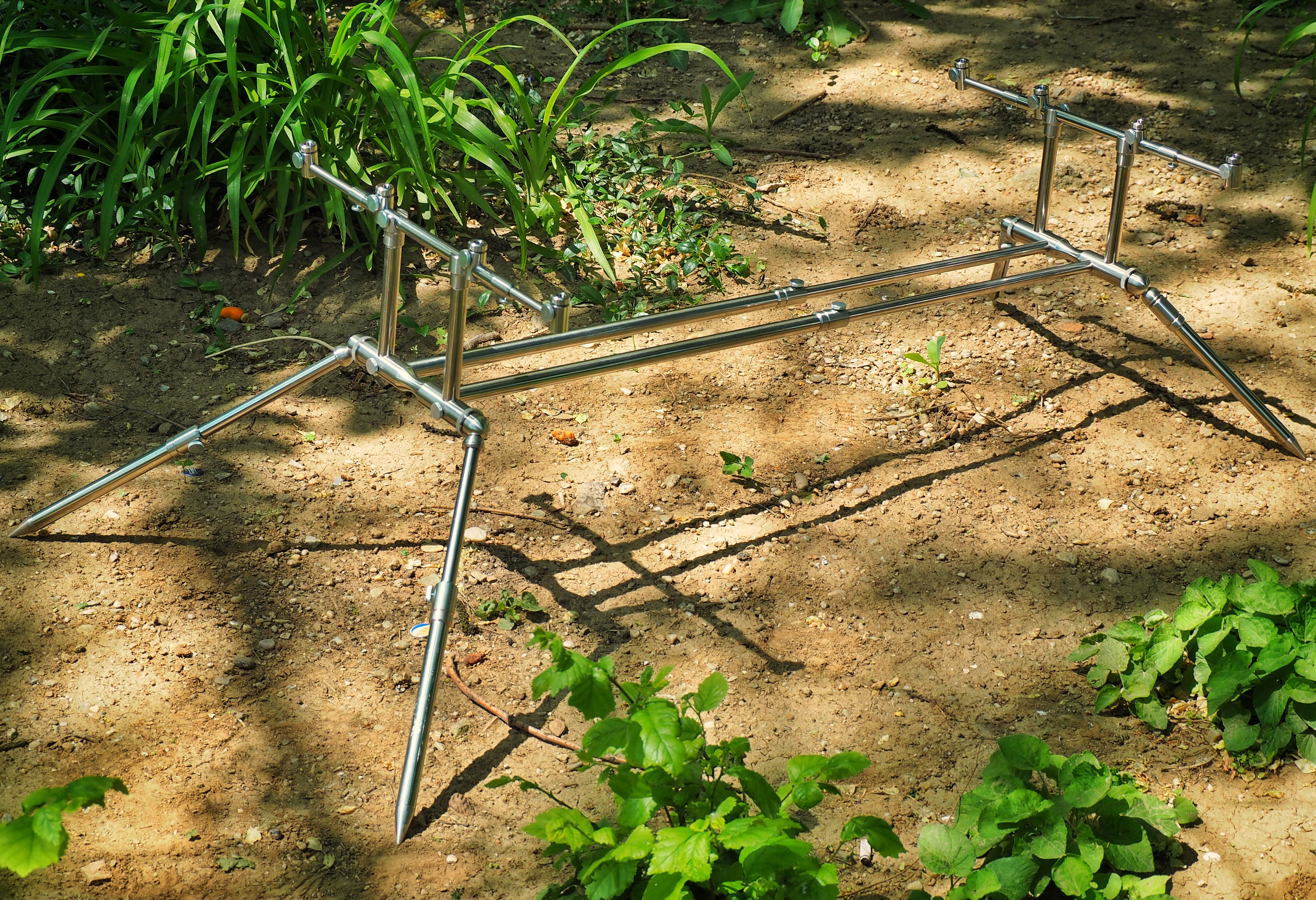 Rod Pod Holdcarp Brilliant Small  4 Lansete