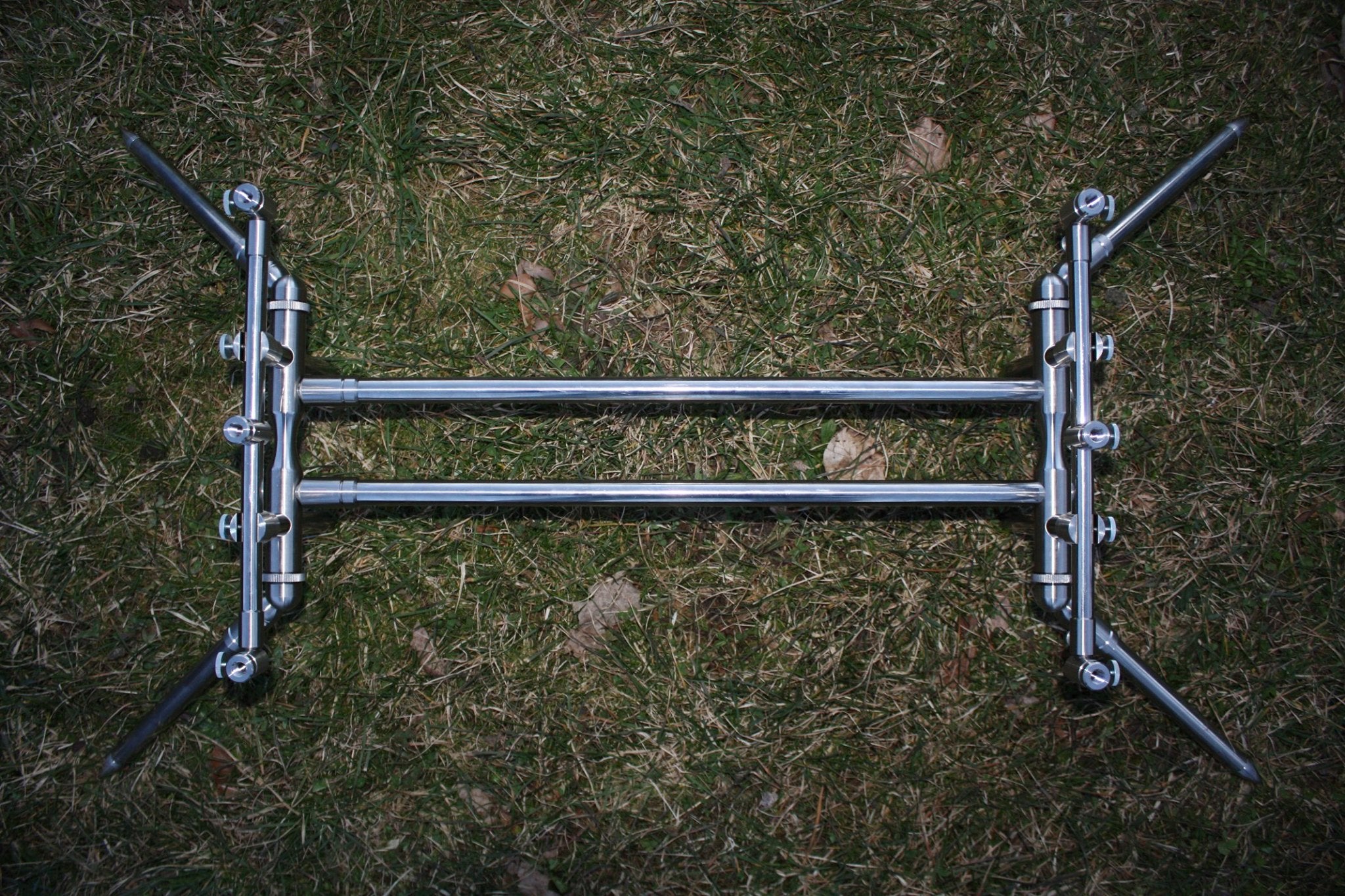Rod Pod Holdcarp Brilliant Small  4 Lansete