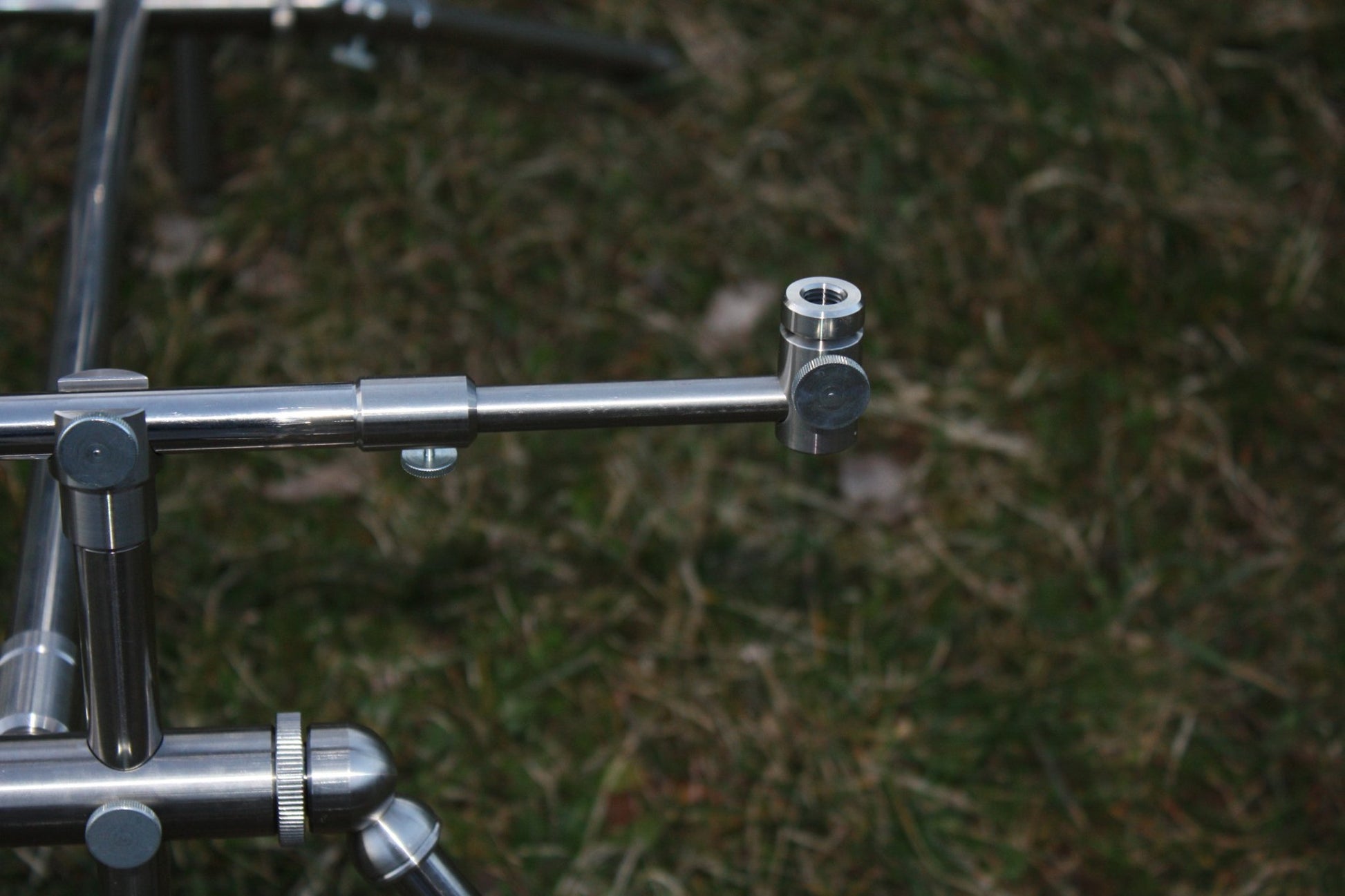 Rod Pod Holdcarp Brilliant Small  4 Lansete