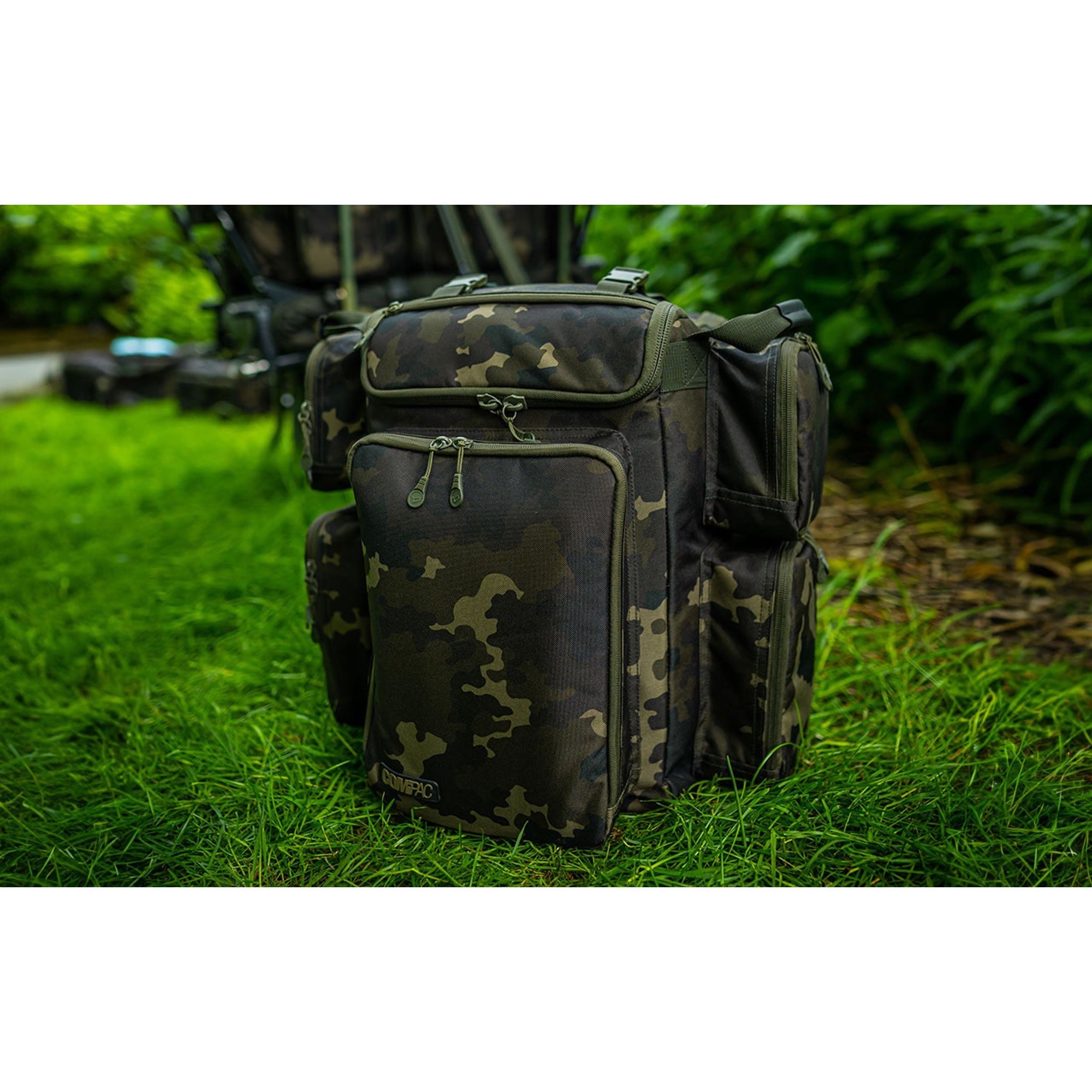 Rucsac KORDA Compac 45 Dark Kamo, 45x42x32cm