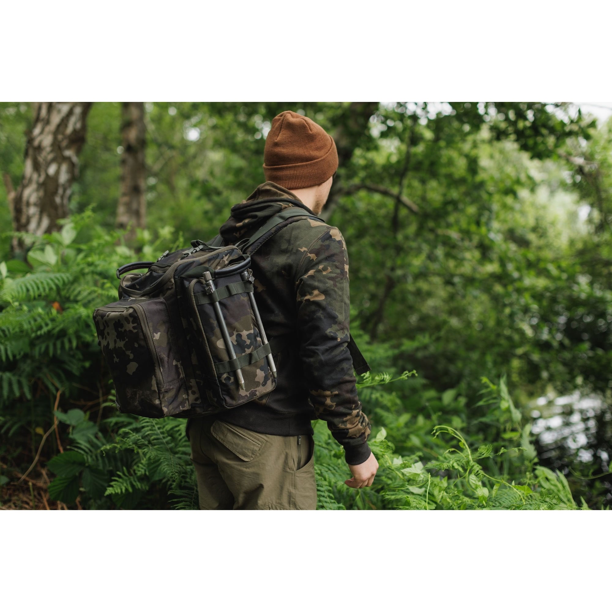 Rucsac KORDA Compac Rucksack 30 Dark Kamo, 36x44x30cm, 30ltr
