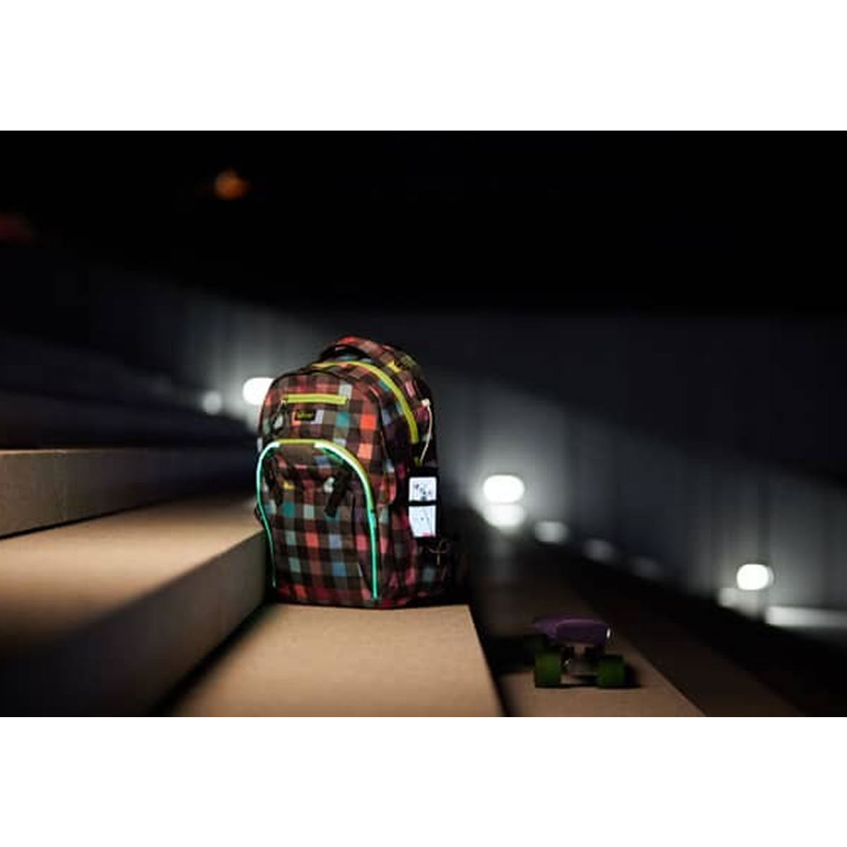Rucsac Wheel Bee Generation Z Multicolor cu LED
